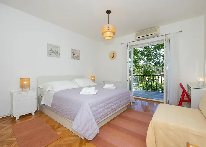 Stjepana Ivicevica I * ماكارسكا