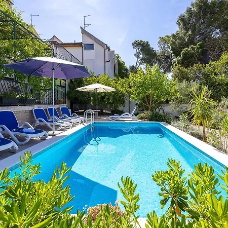 Beautiful In With Kitchen * Makarska